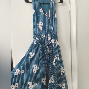 Floral blue dress